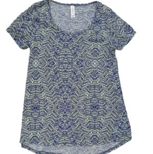 Lularoe Scoop Print Classic T Print Knit petite Blouse Top NWT extra small